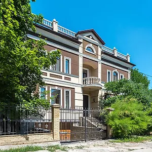 Whippet House Гостевой дом